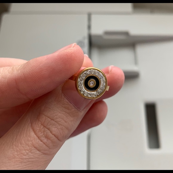 Golden ring - Picture 6 of 6